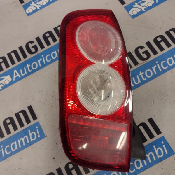 Faro Posteriore Sinistro Nissan Micra 2005