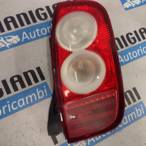 Faro Posteriore Destro Nissan Micra 2005