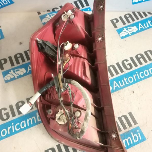 Faro Posteriore Destro Hyundai i10 2011