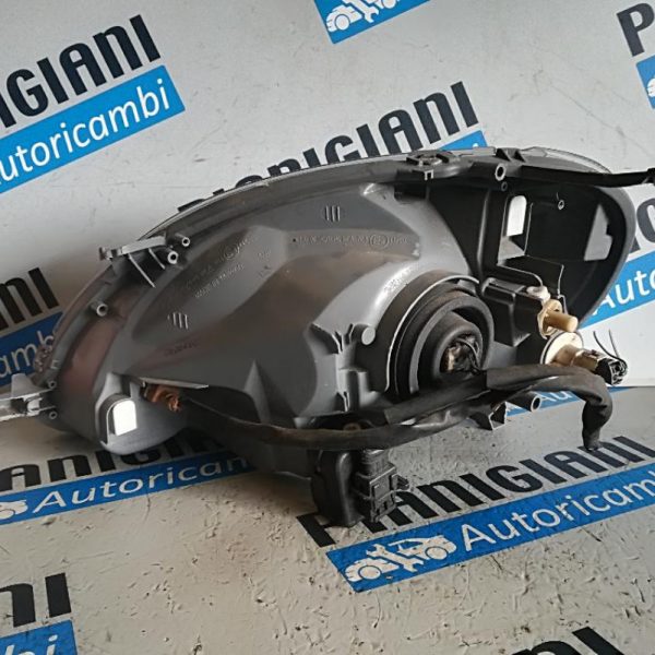 Faro Anteriore Destro Toyota Yaris 2005