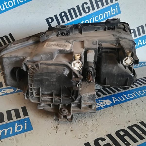 Faro Anteriore Sinistro Audi A4 2003