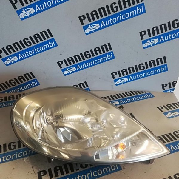 Faro Anteriore Destro Renault Trafic 2007