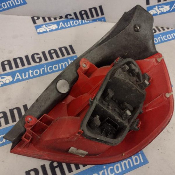 Faro Posteriore Sinistro Renault Clio 2006