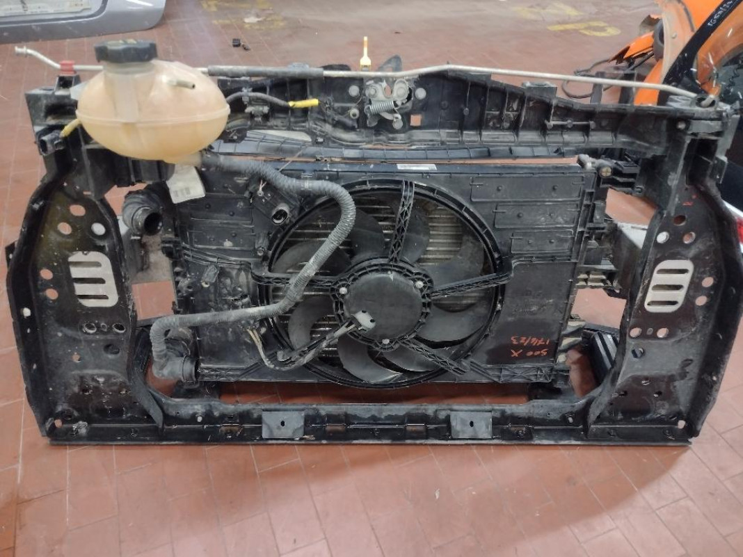 Kit Radiatori con ossatura e rivestimento Fiat 500X 2015