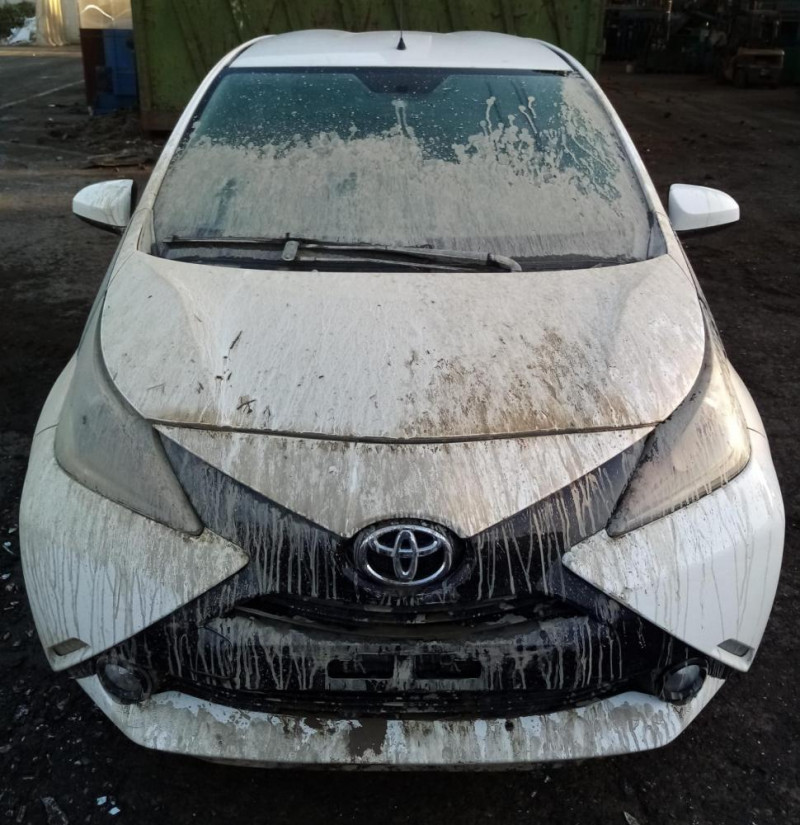 Toyota Aygo Anno 2015 | Veicolo Intero