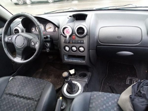 Rover MG ZR Anno 2004 | Veicolo Intero