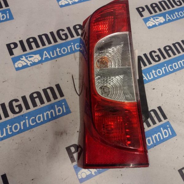 Faro Posteriore Sinistro Fiat Fiorino 2011