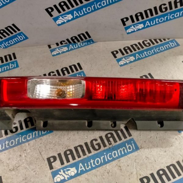 Faro Posteriore Sinistro Renault Trafic 2007