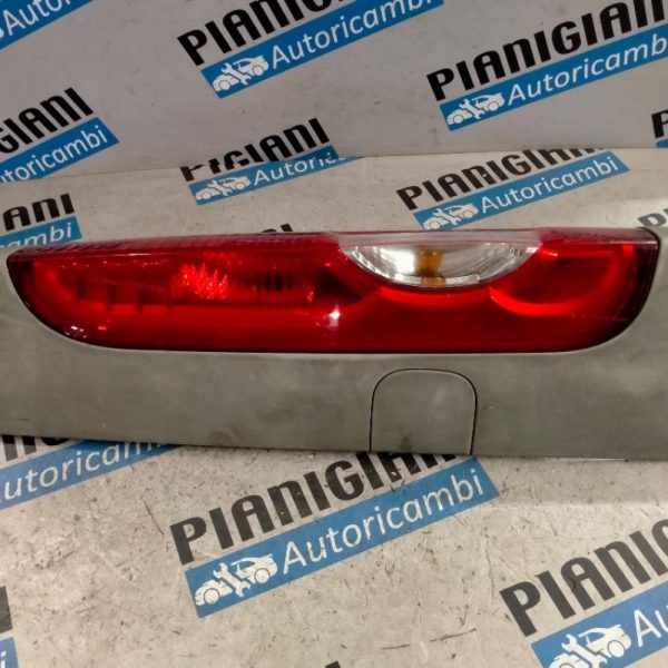 Faro Posteriore Sinistro Renault Trafic 2007