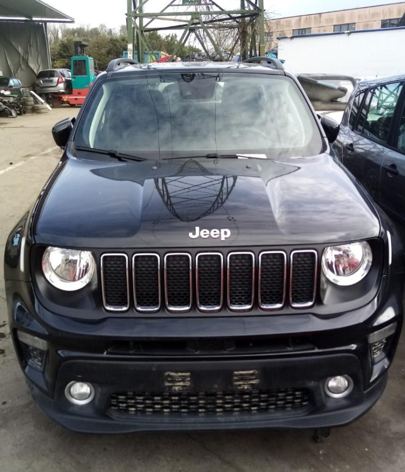 Jeep Renegade Anno 2019 | Veicolo Intero | SOLO PER RICAMBI
