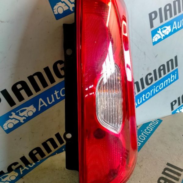 Faro Posteriore Destro Fiat Panda 2016