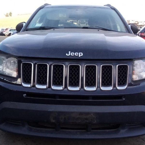 Jeep Compass Anno 2011 | Veicolo intero | SOLO PER RICAMBI