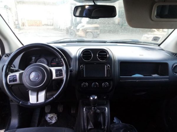 Jeep Compass Anno 2011 | Veicolo intero | SOLO PER RICAMBI