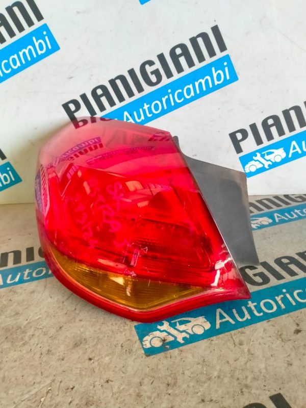 Faro Posteriore Sinistro Opel Astra J 2010