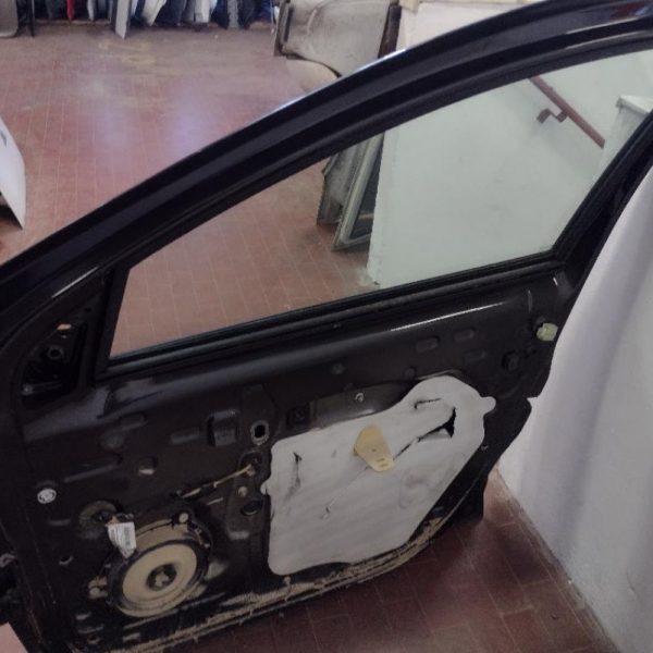 Porta Anteriore Destra Dacia Sandero 2014