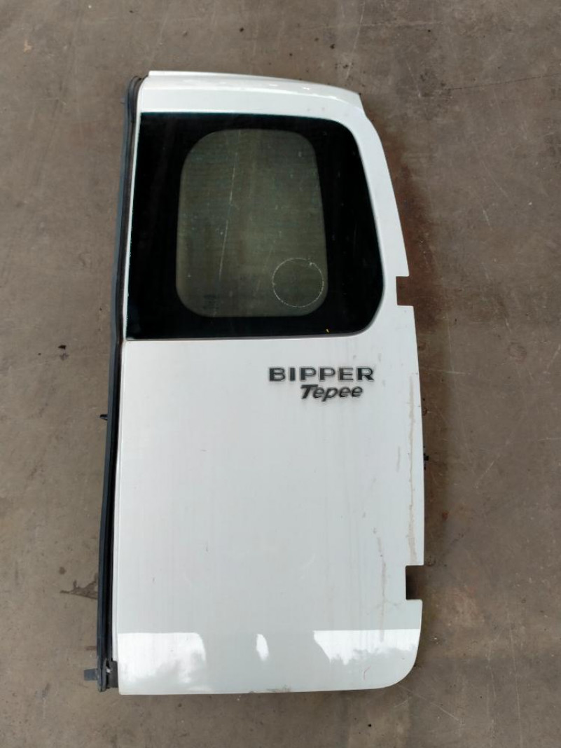 Battente Posteriore Destro Peugeot Bipper 2010