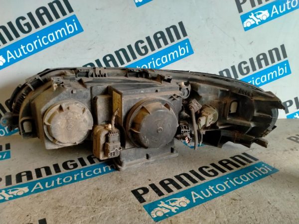 Faro Anteriore Destro Xenon Volvo XC70 2002