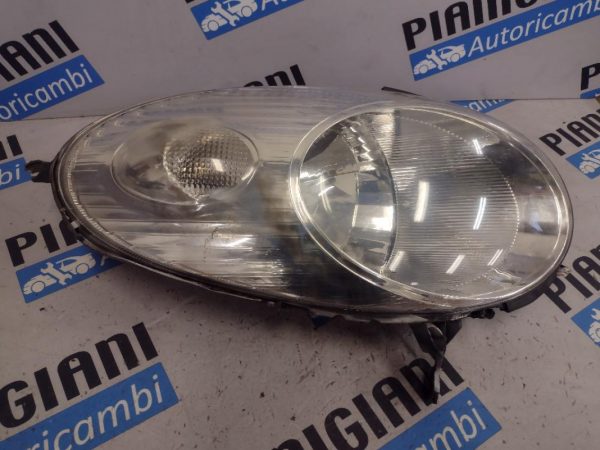 Faro Anteriore Destro Nissan Micra 2003