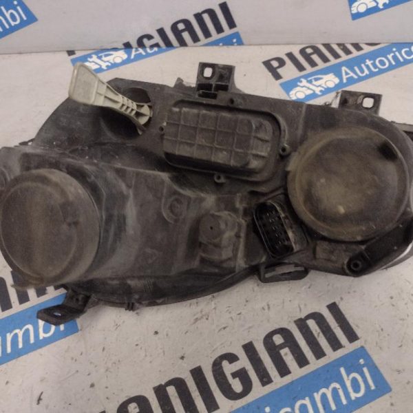 Faro Anteriore Destro Volkswagen Polo 2003