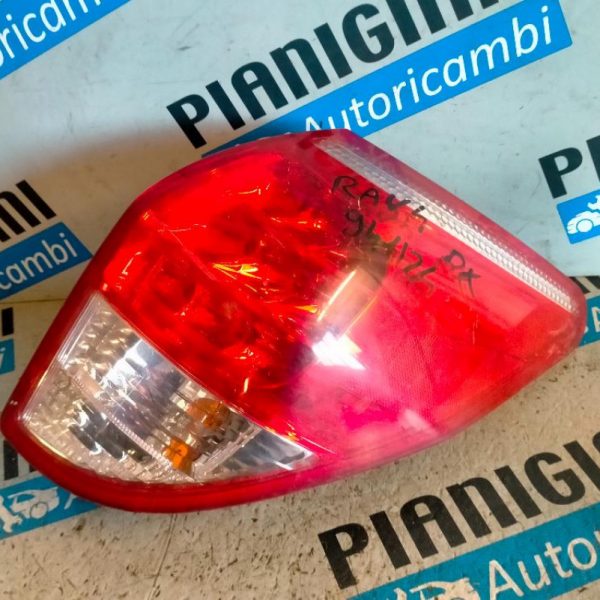 Faro Posteriore Destro Toyota RAV 4 2006