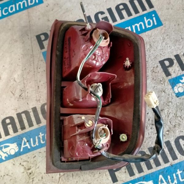 Faro Posteriore Sinistro Toyota RAV 4 2003