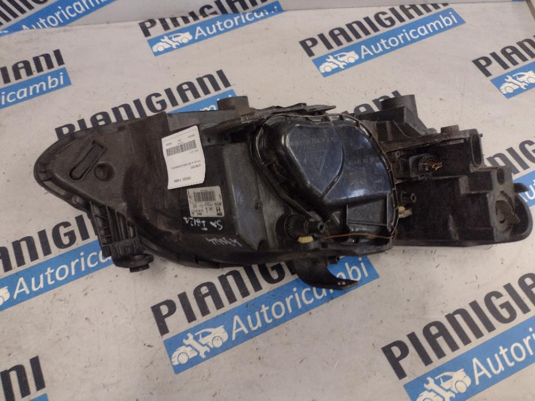 Faro Anteriore Sinistro Seat ibiza 2010