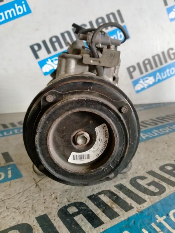 Compressore A/C BMW Serie 3 N47D20C 2010