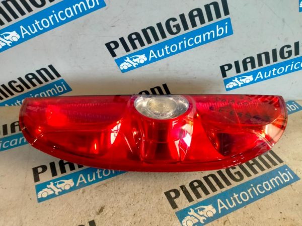 Faro Posteriore Sinistro Fiat Doblò Cargo 2010