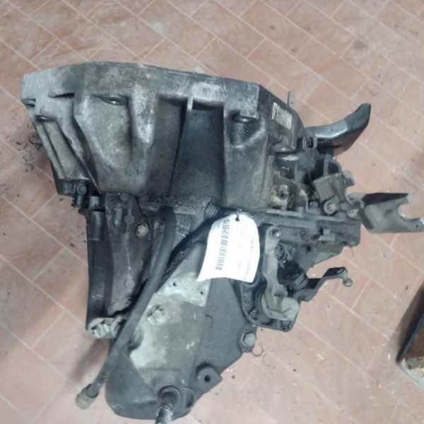 Cambio Renault Clio K9KV7