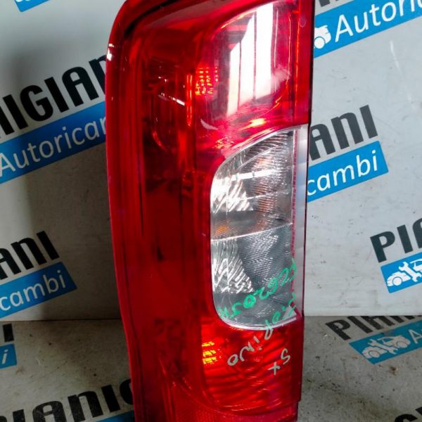 Faro Posteriore Sinistro Fiat Fiorino 2015