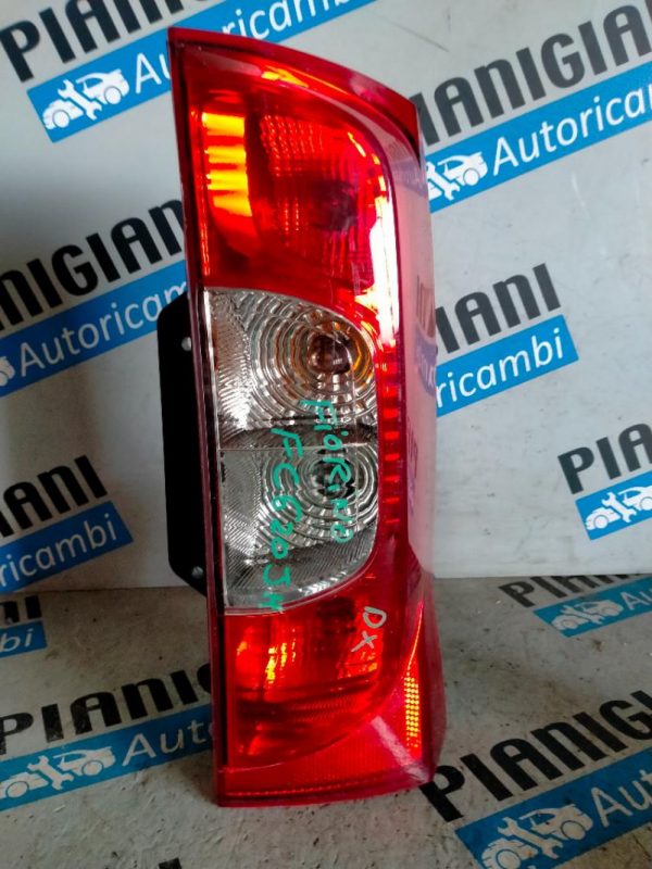 Faro Posteriore Destro Fiat Fiorino 2015