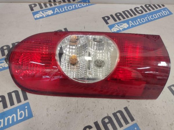 Faro Posteriore Sinistro Renault Master 2008