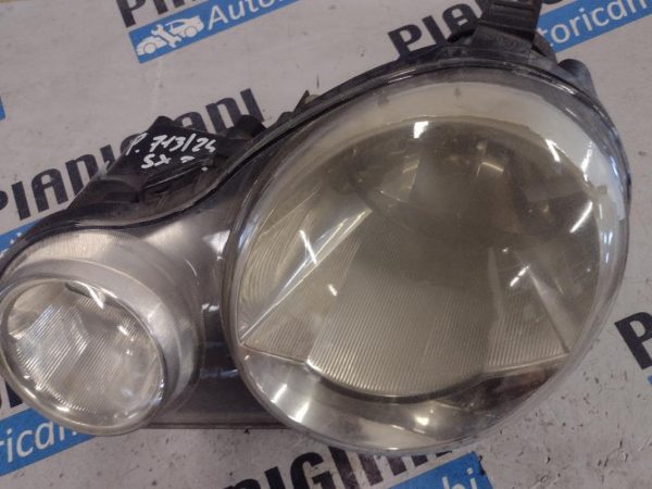 Faro Anteriore Sinistro Volkswagen Polo 2004