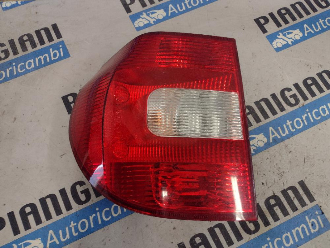 Faro Posteriore Sinistro Skoda Yeti 2010