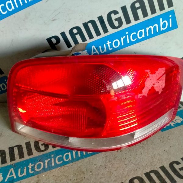 Faro Posteriore Destro Audi A3 2004