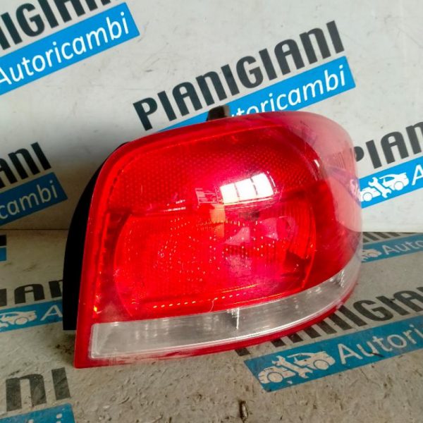 Faro Posteriore Destro Audi A3 2004