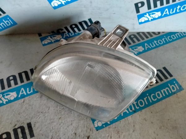 Faro Anteriore Sinistro Fiat Seicento 2000