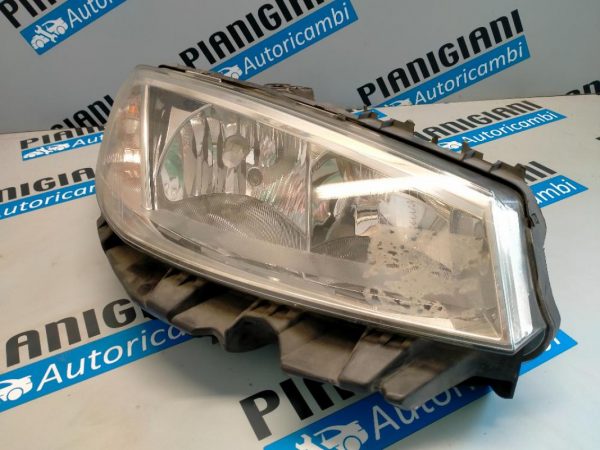 Faro Anteriore Destro Renault Megane 2005