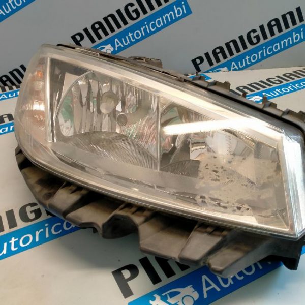 Faro Anteriore Destro Renault Megane 2005