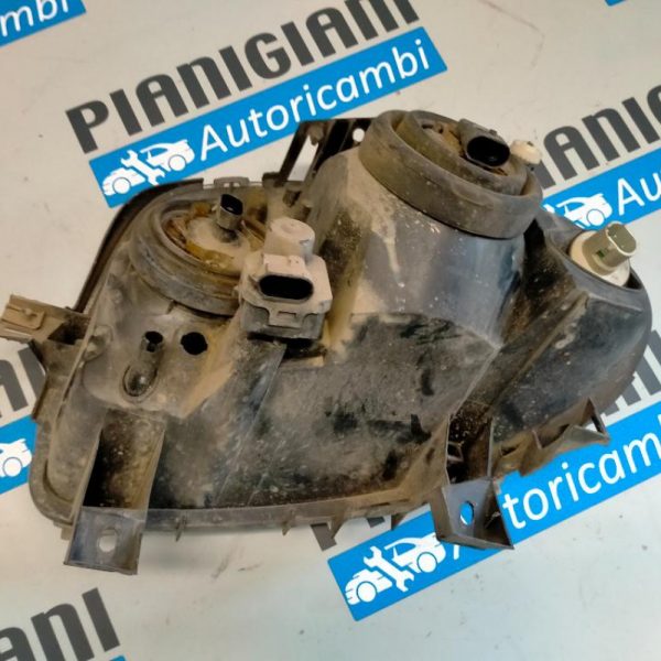 Faro Anteriore Destro Renault Clio 2005