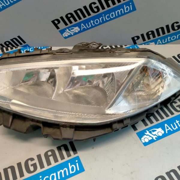 Faro Anteriore Sinistro Renault Megane 2005