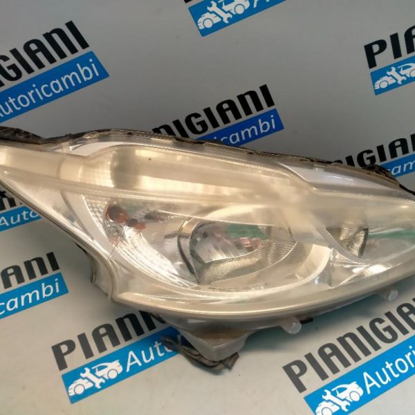 Faro Anteriore Destro Peugeot 208 2014