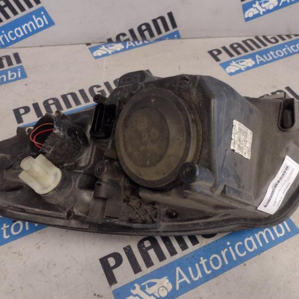 Faro Anteriore Destro Skoda Fabia 2009