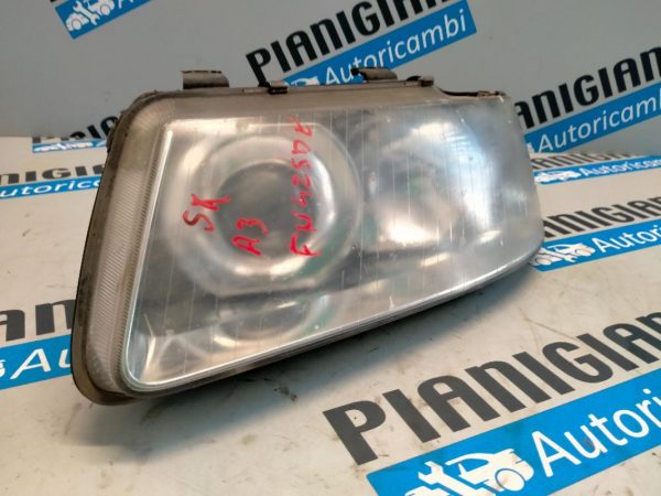 Faro Anteriore Sinistro Audi A3 2002