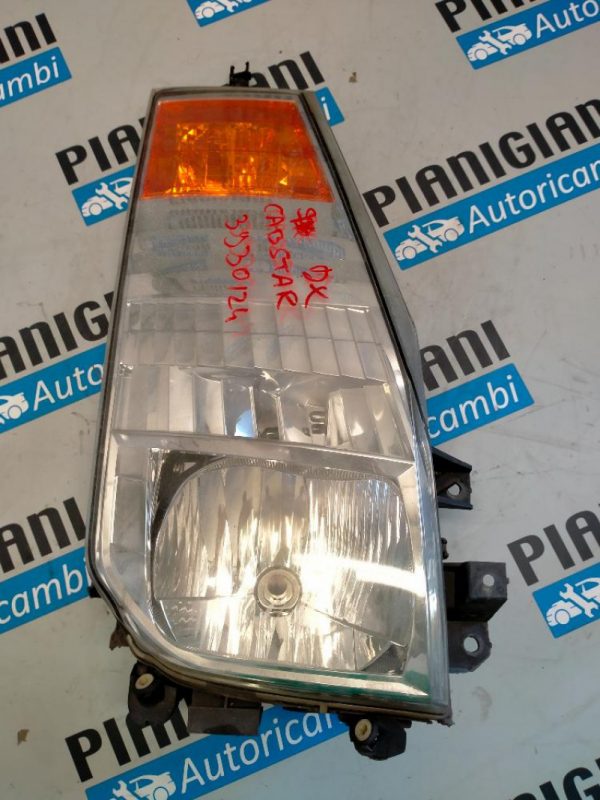 Faro Anteriore Destro Nissan Cabstar 2010