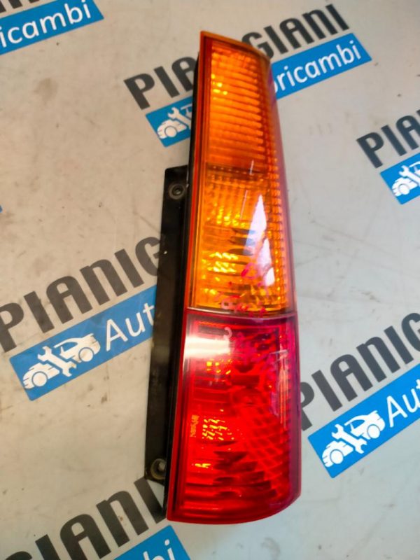 Faro Posteriore Destro Suzuki Ignis 2004