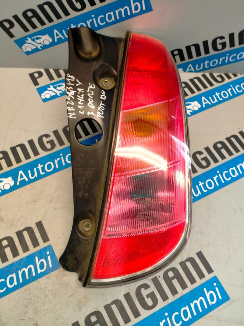 Faro Posteriore Destro Lancia Ypsilon 2004