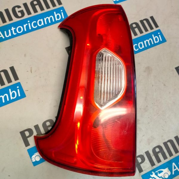 Faro Posteriore Sinistro Fiat Panda 2012