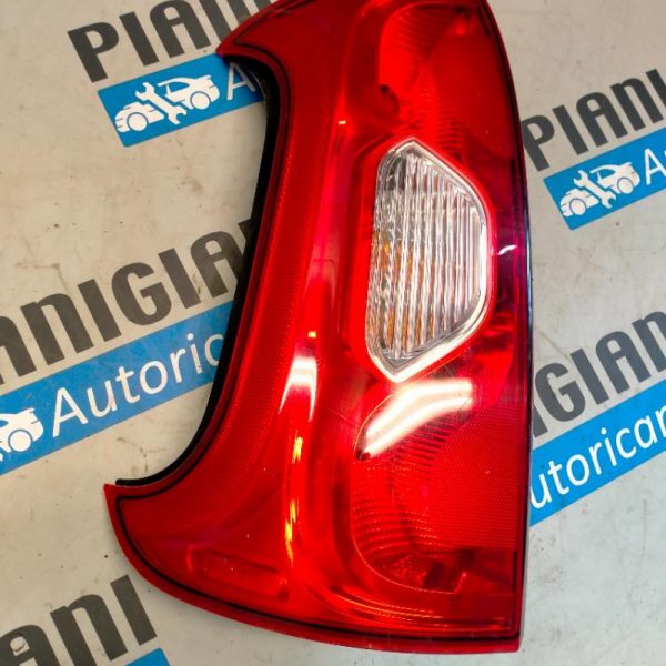 Faro Posteriore Sinistro Fiat Panda 2016