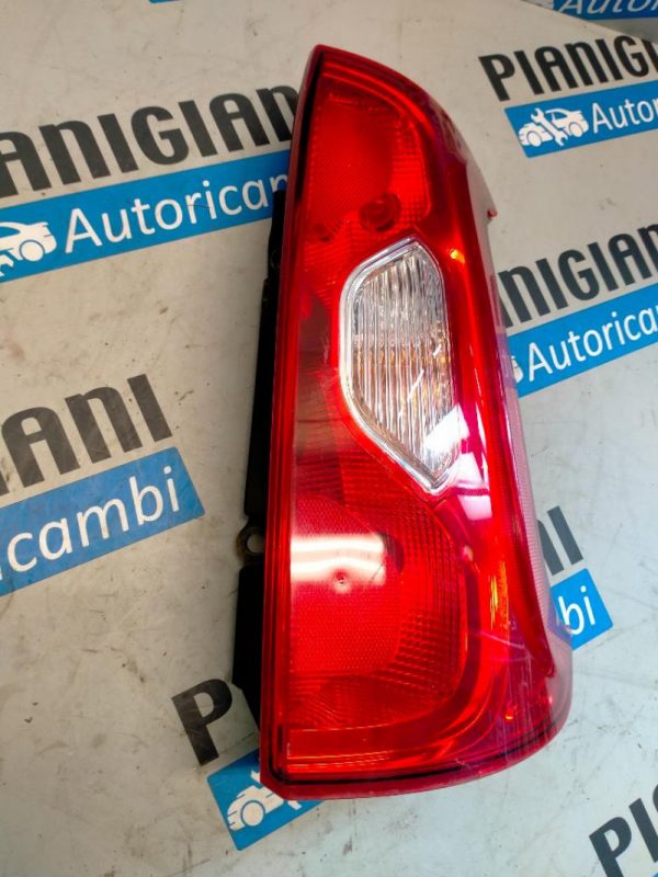 Faro Posteriore Destro Fiat Panda 2016